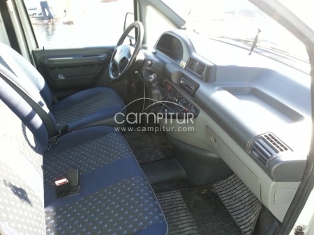 Foto 2 de SE VENDE PEUGEOT EXPERT 2.0 HDI   90 CV    6 PLAZAS