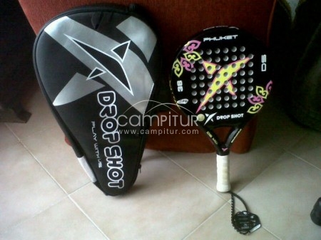 Se VENDE pala de PADEL Drop Shot Phuket