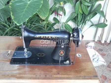 VENDO MAQUINA DE COSER