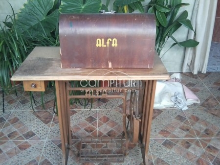 Foto 3 de VENDO MAQUINA DE COSER