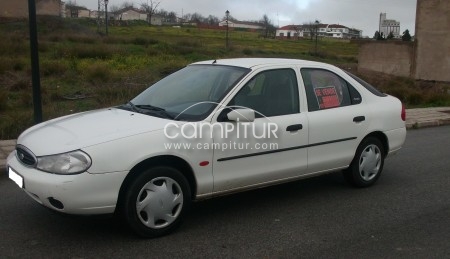 se vende ford mondeo