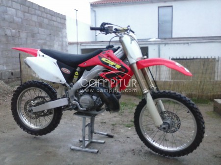 Foto 2 de vendo honda 250 CR 2004 de cross