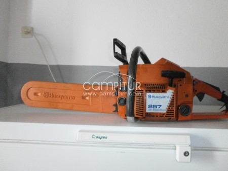se vende motosierra husqvarna 257