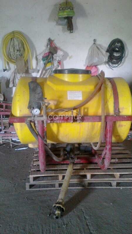 SE VENDE CARRO DE FUMIGAR DE 600 LITROS