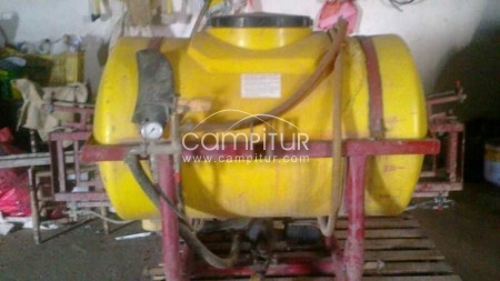 Foto 3 de SE VENDE CARRO DE FUMIGAR DE 600 LITROS
