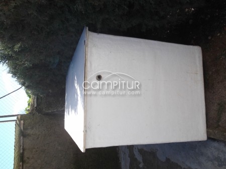 DEPOSITO DE POLIESTER