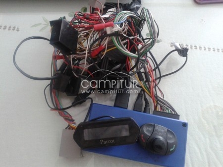 vendo  PARROT MKi9100