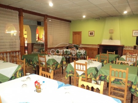 Foto 3 de SE ALQUILA BAR-RESTAURANTE EN FUNCIONAMIENTO EN GRANJA DE THSA