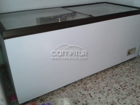Se vende arcón congelador de supermercado