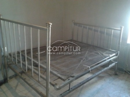 Se vende cama de niquel