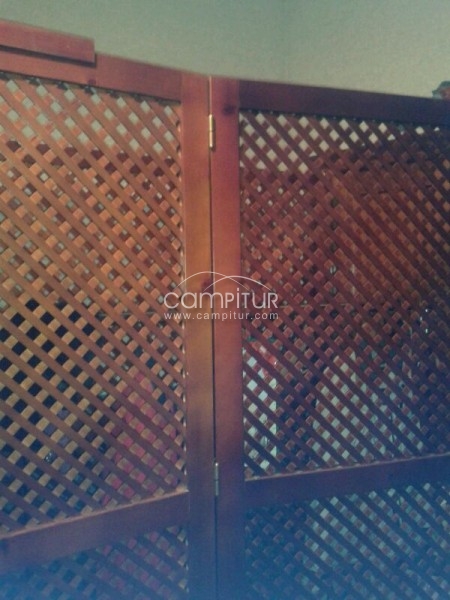 vendo biombos d celosia d madera.