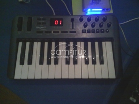 Foto 4 de Behringer NOX 606, Tarjeta sonido + cables