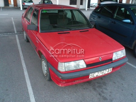 SE VENDE RENAULT 11