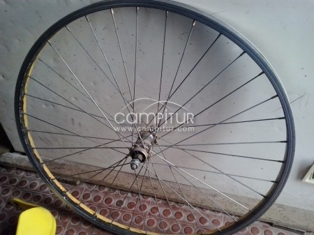 vendo piezas de moto y de bici