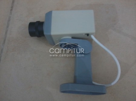 Foto 3 de Cámara ficticia con movimiento y piloto funcionamiento luz roja