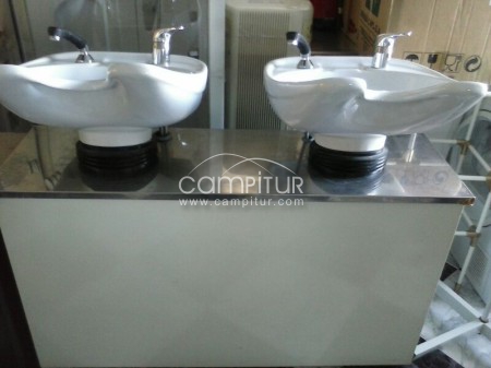 Se Vende Complementos Peluquería