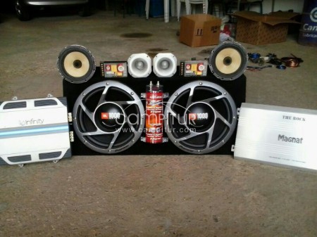 VENDO EQUIPO DE MÚSICA COMPLETO PARA COCHE