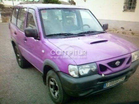 Foto 3 de SE VENDE NISSAN TERRANO AÑO 2000