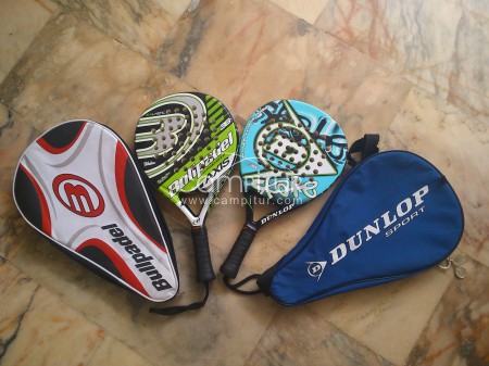 Foto 2 de VENDO DOS PALAS DE PADEL CON POQUÍSIMO USO