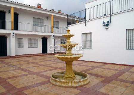Foto 4 de SE ALQUILA APARTAMENTO PLANTA BAJA EN EL CENTRO DE AZUAGA