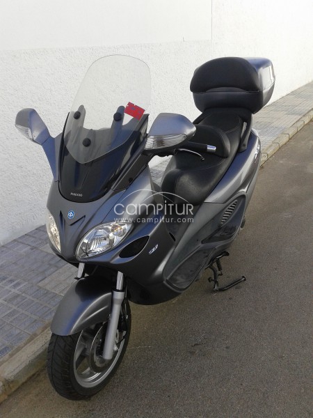 Foto 3 de moto piagio x9