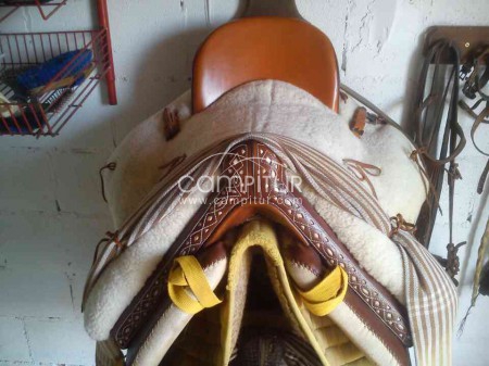 se vende montura vaquera nuevecitaa