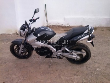 Vendo Suzuki GSR