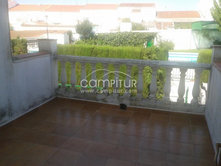 Foto 4 de SE ALQUILA VIVIENDA