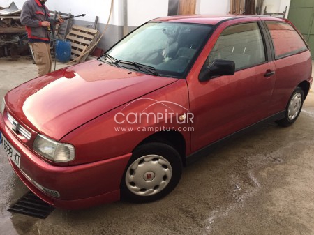 Foto 2 de SE VENDE SEAT IBIZA 1.4 CON TODOS LOS EXTRAS