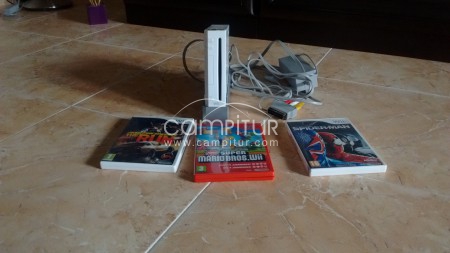 VENDO WII + 3 JUEGOS