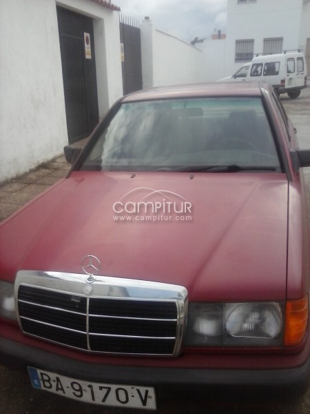 se vende Mercedes Benz