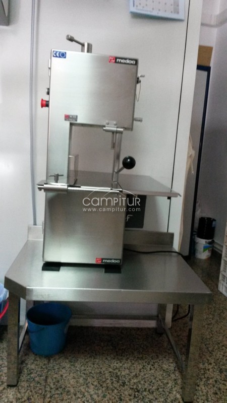 Foto 2 de SE VENDE EQUIPAMIENTO DE CARNICERÍA