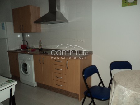 Foto 4 de SE ALQUILA PISO CENTRICO EN PLANTA BAJA EN AZUAGA