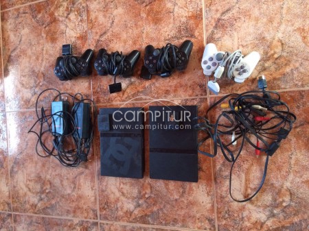 Se vende PLAY STATION 2