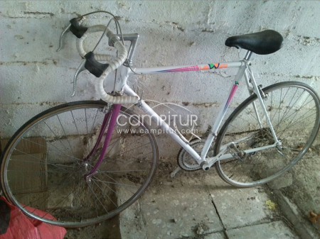 Foto 2 de Vendo bicicleta de carrera antigua