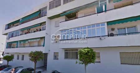 SE VENDE PISO AMUEBLADO