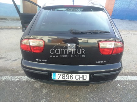 Foto 4 de SE VENDE COCHE SEAT LEÓN