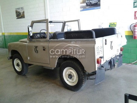 Foto 2 de LAND ROVER SANTANA HISTORICO