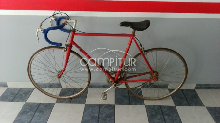 SE VENDE BICICLETA DE CARRETERA