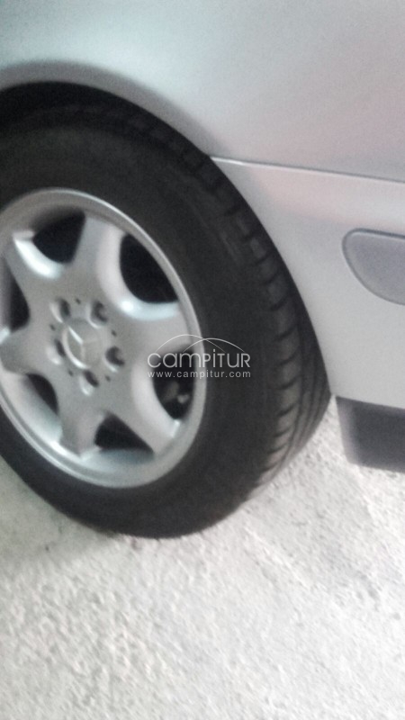 Foto 4 de COCHE MERCEDES