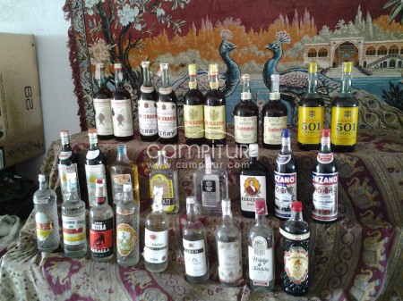 BOTELLAS ANTIGUAS DE LICORES