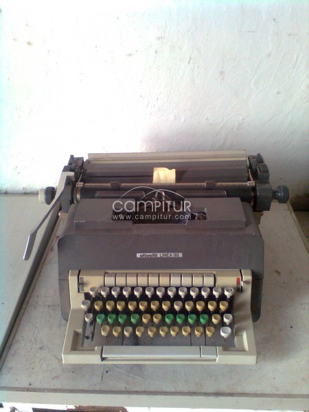MAQUINA DE ESCRIBIR