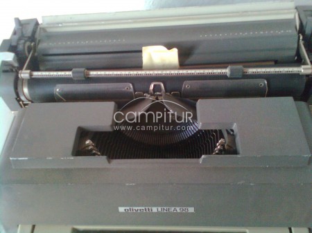 Foto 2 de MAQUINA DE ESCRIBIR