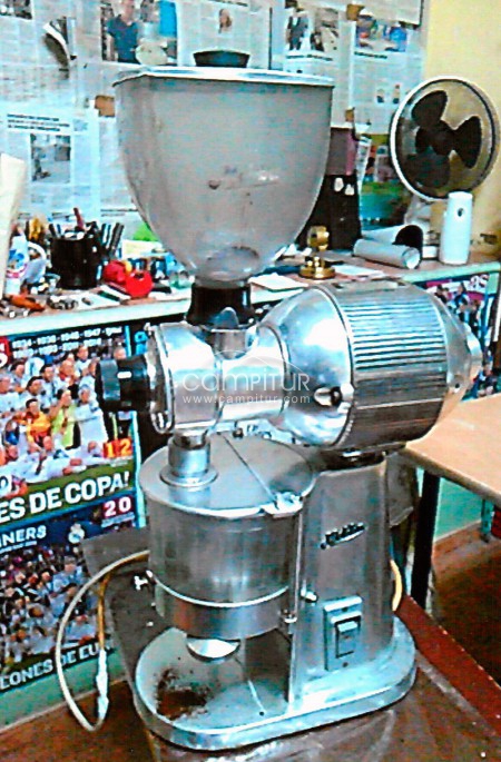Vendo máquina y molinillo de café 