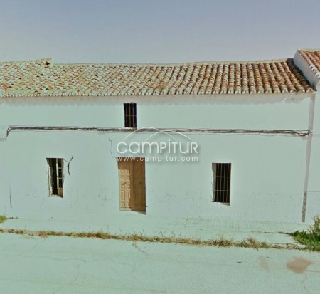 Casa para caer más huerto todo 1400mtrs