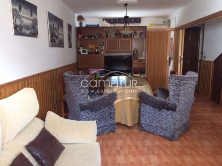 Se vende duplex en Azuaga