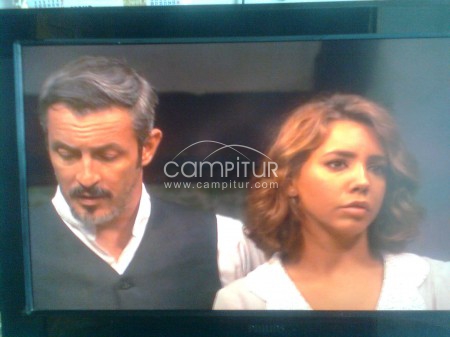 Foto 2 de Televisor de pantalla plana 