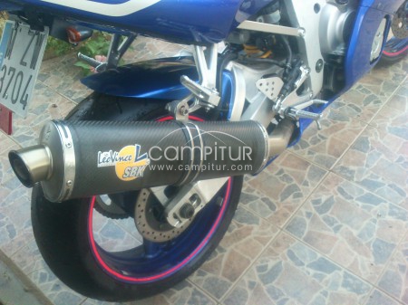 Foto 4 de YAMAHA R6 YZF