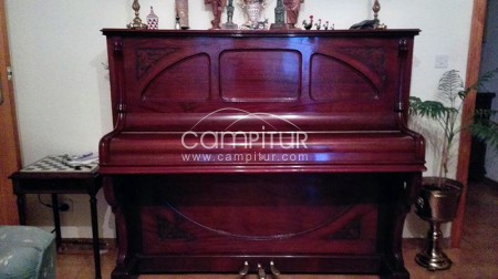 Vendo Piano Antiguo 