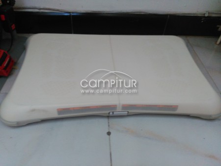 Vendo wii fit plus